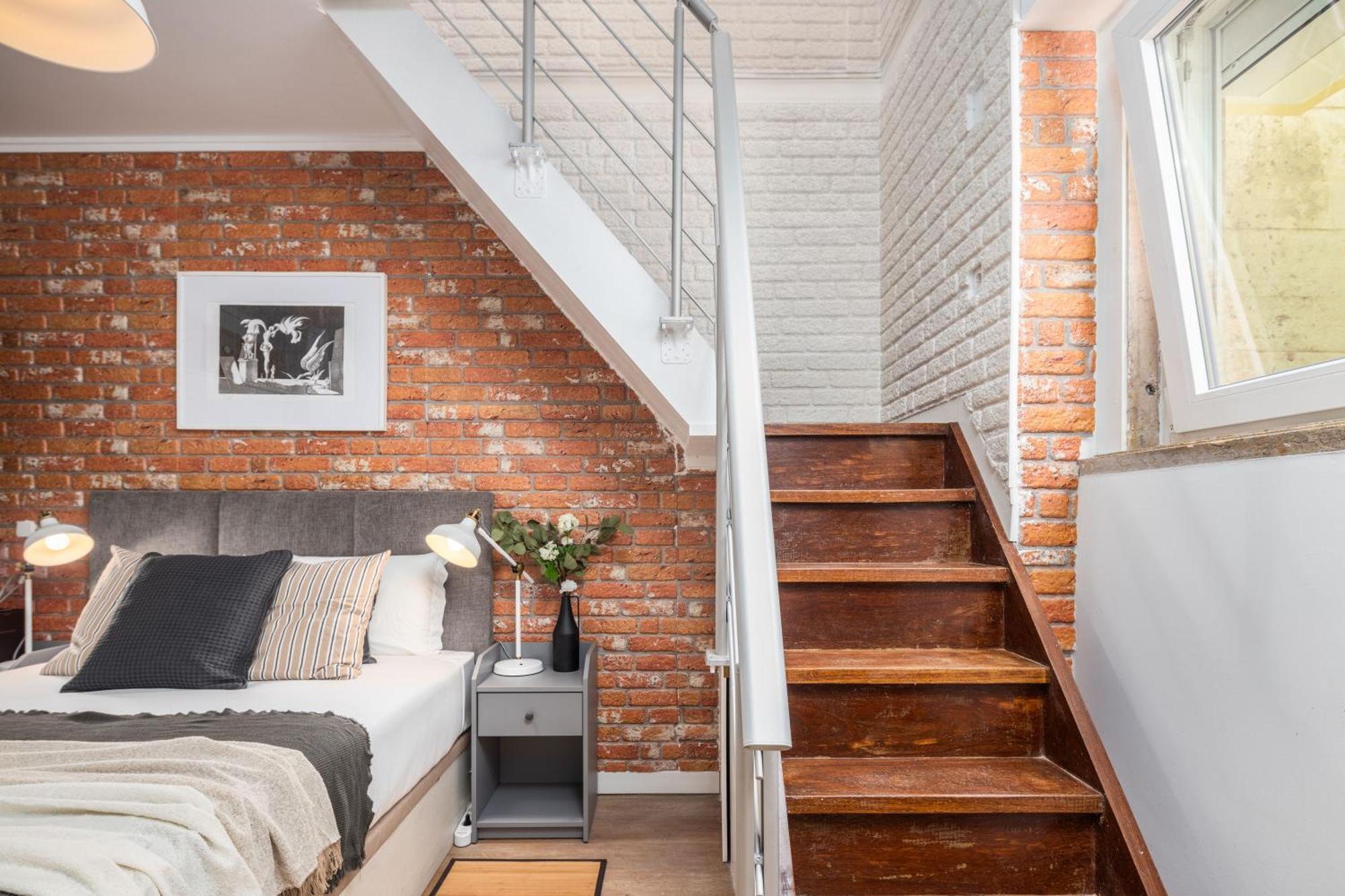 Fancy 2bdr Duplex With Patio By Lovelystay * Lisboa